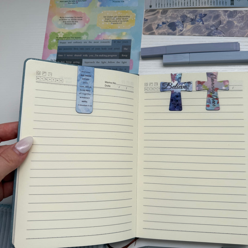 Light Blue Bible Study Set